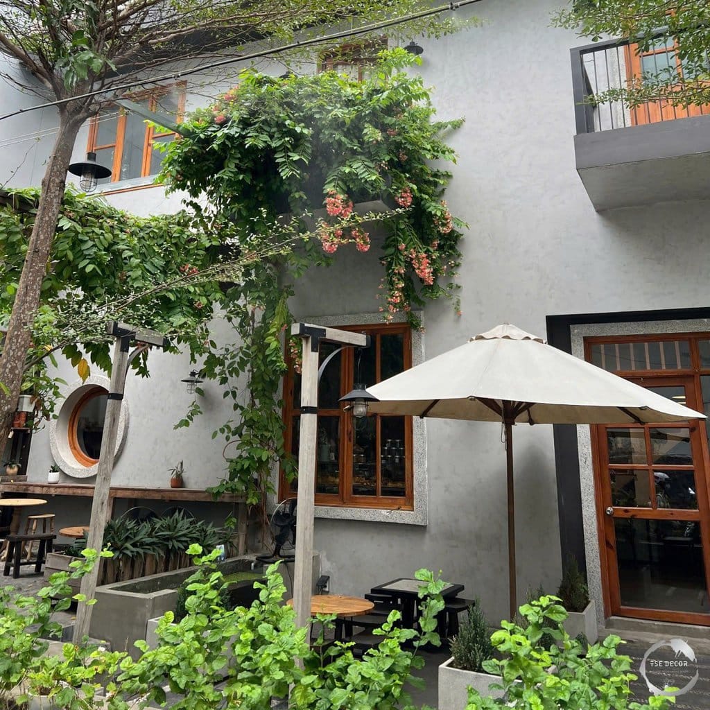 Ánh sáng ngoài trời
